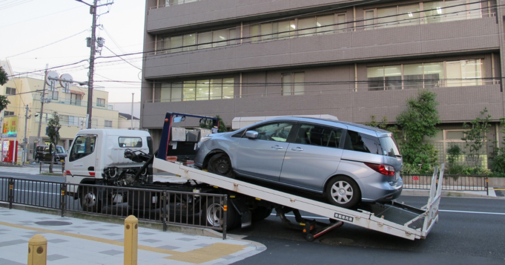 レッカー車　費用